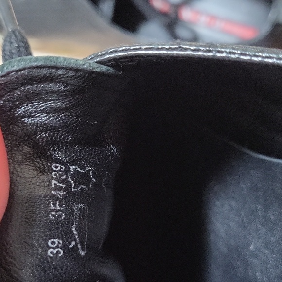 Prada sneakers - Picture 6 of 12